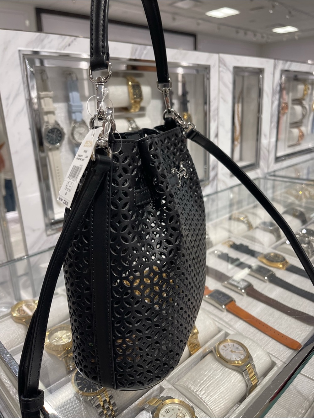 NWT MICHAEL KORS Carson Small Floral Laser-Cut Bucket Bag in Black - Picture 14 of 14